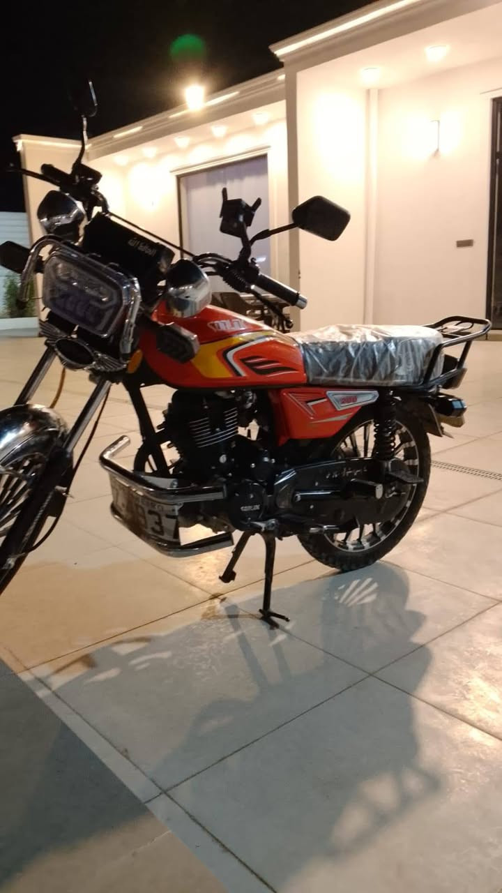 سلام عليكم موطور للبيع موديل 25 مكفول كفاله عامه محرك 200سعر 850وبي مجال لاستفسار عل رقم ***********المكان دجيل

