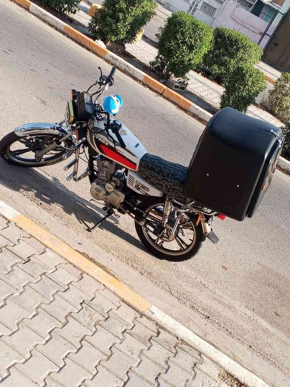 سلام عليكم 

سونك مديل 2020 دراجه مال جنايه كلها شغال نكره سلف 

كهربائيات كلها شغاله (نقص بك لايت فقط ) 

مكاني بغداد المحموديه سعر الدراجه 550 وبيها مجال 

***********

