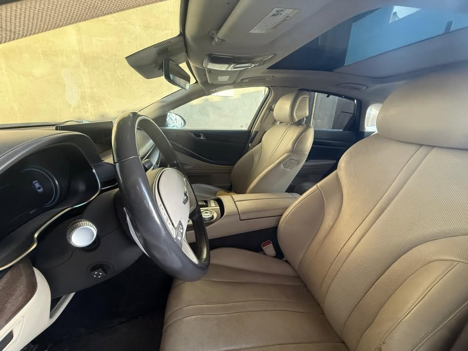 للبيع او للمراوس جنسزز g80 2022 فول مواصفات
السعر 270
***********
