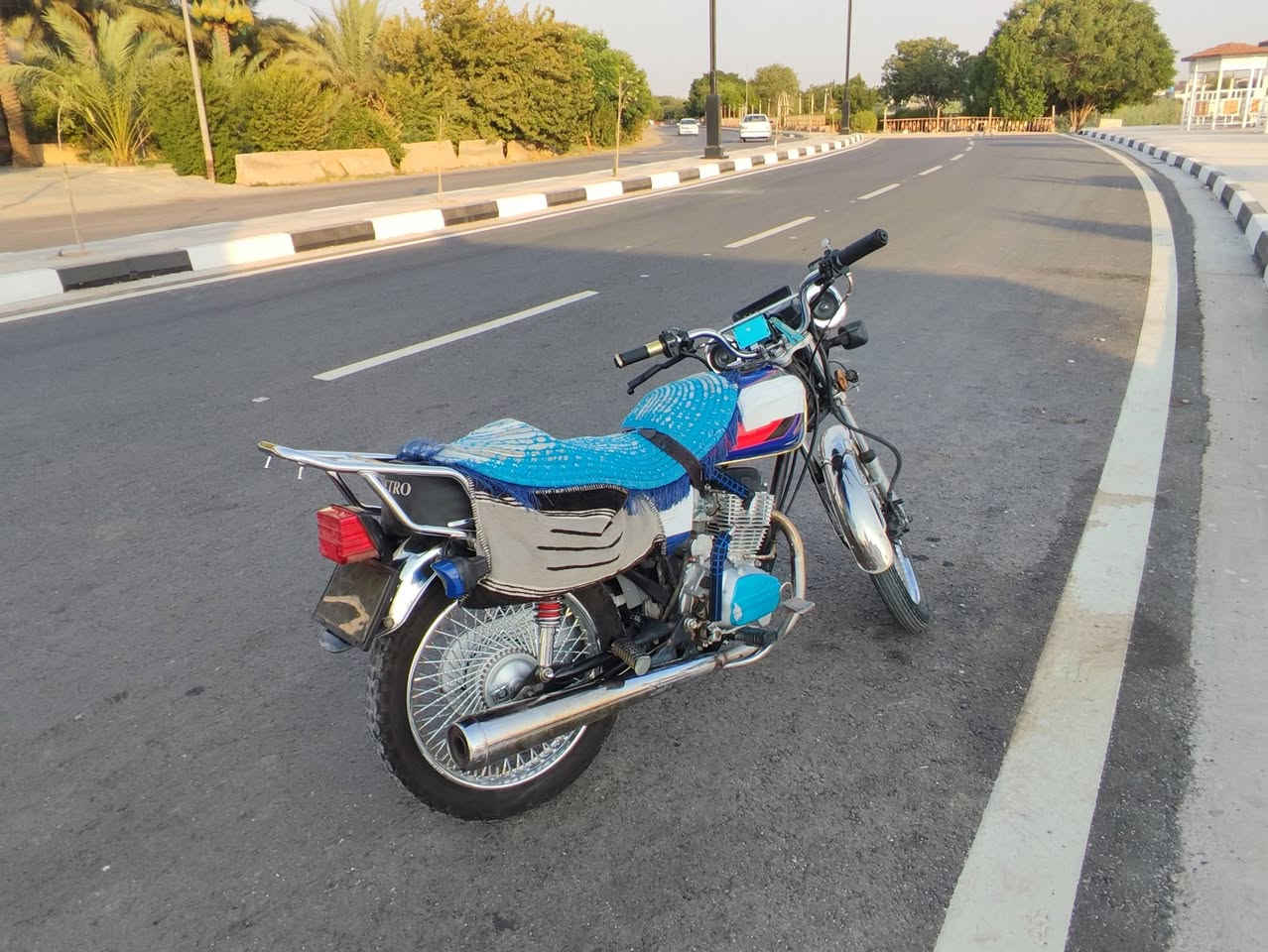 كهربائيات كله شغال 
سلام عليكم شباب دراجه نامي برو محرك بي كي موديل 2020محرك150cc اي عيب مابي دراجه بي اوراق سعر 550بي مجال بسيط ***********(وبي ورقه مكاتبه)

