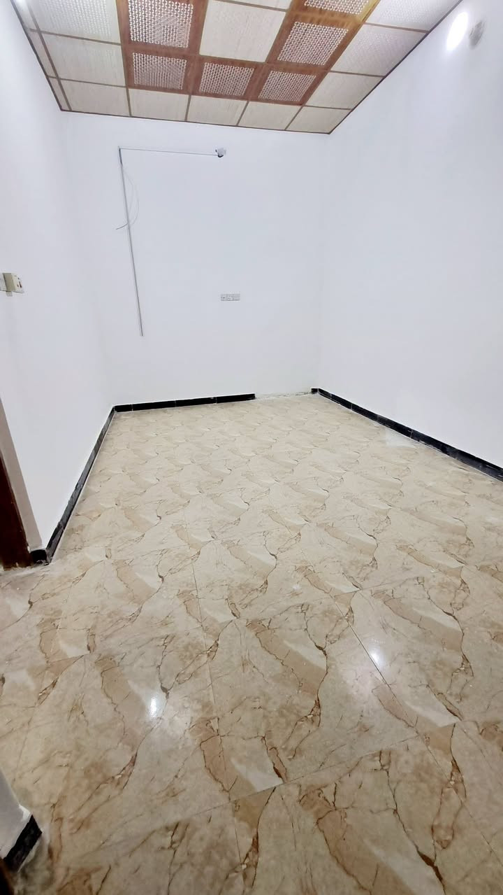 البصرة الأندلس • ١٧٠م • ٢ غرف