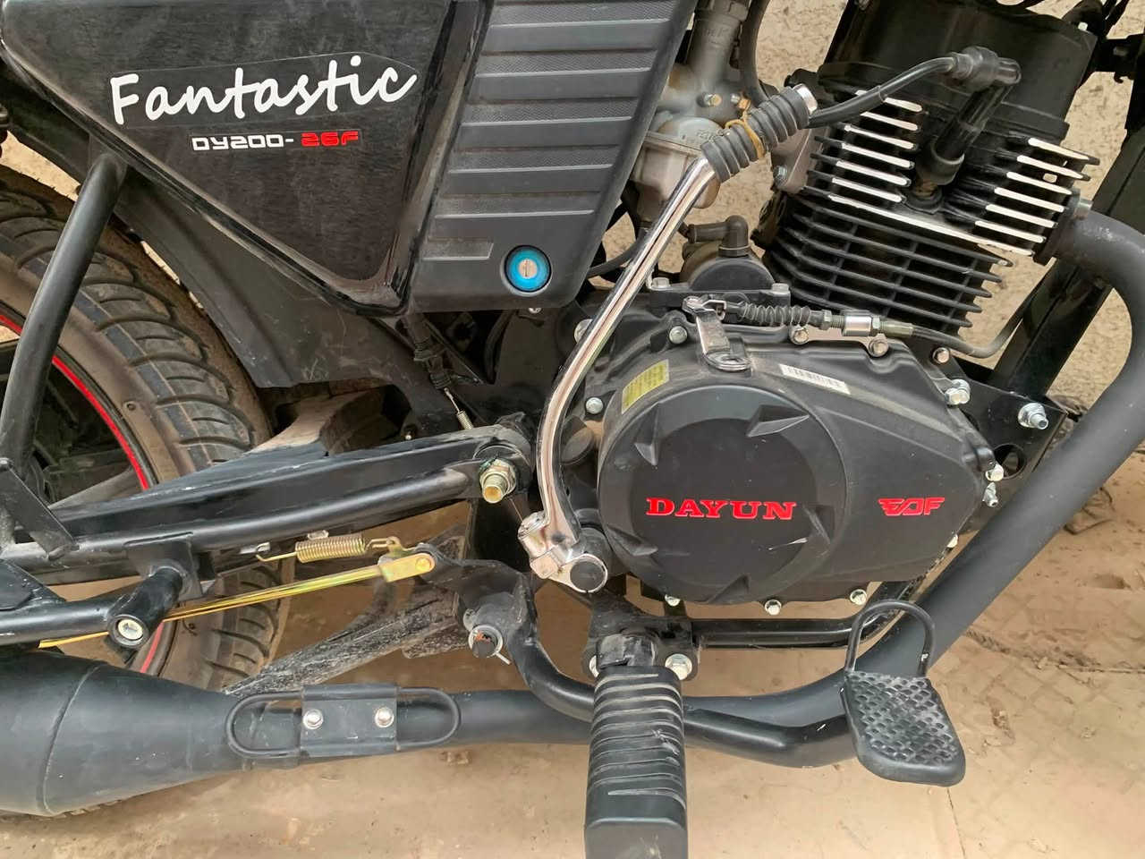 سلام عليكم  دراجه دايوان   كلاسك200cc   بلاديه  بعده ماشيه حاليا  بل3000 استعمال  شخصي اني  عسكري الله شاهد حدي  للدوام  ورجع  رقم‭            ***********‬
