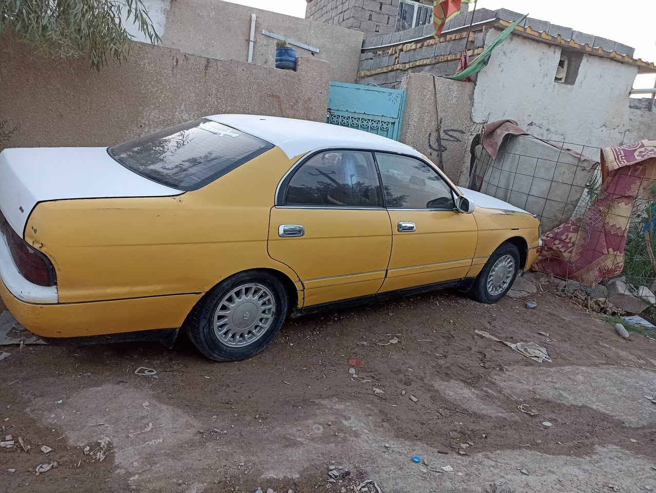 سلام عليكم سياره بطه متصل لبيع سياره مكفوله من كص ونقل تحويل او كاله عامه سياره خير من الله كير ومكينه نضاف تبريد ثلج تخم تاير جديد سنويه عضم صاقطه ب 25 كهربايات كله شغاله مكان كوت سعر 28وبيه مجال قليل تصال عله رقم ***********

