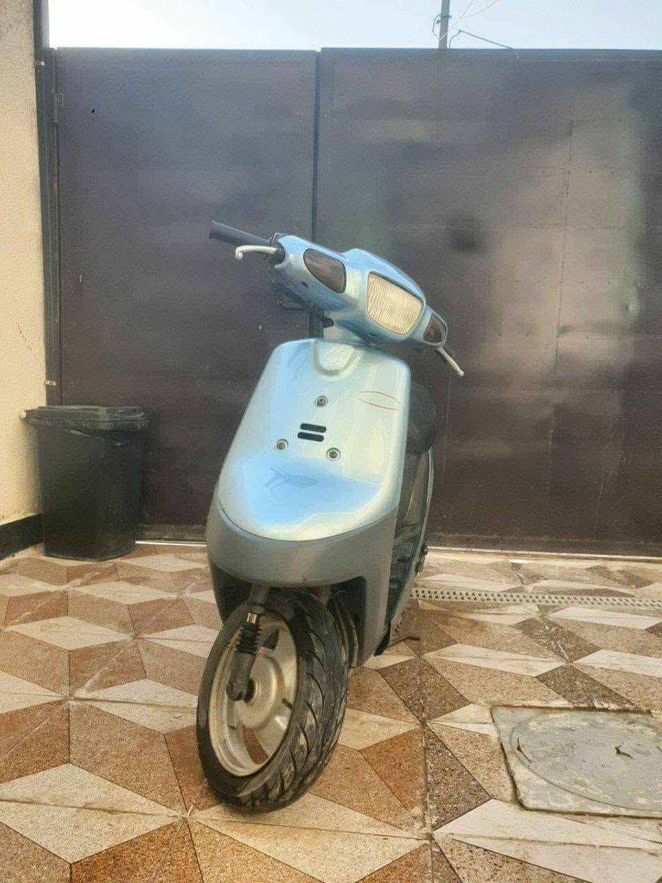 السلام عليكم بطه للبيع نضيفة كهربائيات كلهه شغاله بس نقص باتري، من الصبح نص هندر، سعرهه 300 وبيهه مجال مكاني كربلاء قرب باب طويريج، واتساب واتصال ***********
