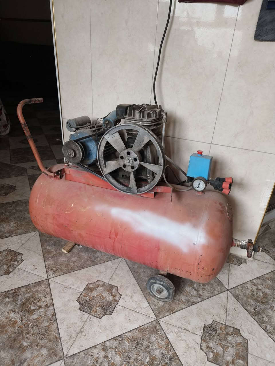 كمبريسر