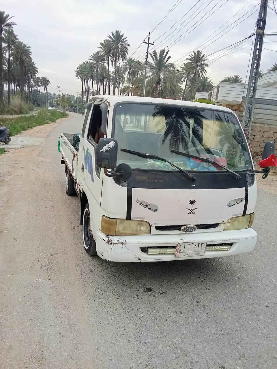 سلام عليكم ورحمة الله وبركاته صباح الخير للجميع

فونتيرا للبيع رقم بعد اتعهد بالتحويل
كير ومحرك مكفول
تخم تاير خلفي جديد
فقط الاكسن بيه ونه خفيفه
السعر ٤٥
الاستفسار ***********
