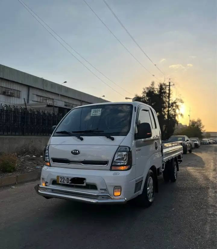 كيا حمل موديل 2021 حجم2700السعر 65$
سياره خير من الله جديد نضيف دعماي لل دعامي بشرت محرك گير شاصي كلشي بشرت بي صبغ باب سكن وبدي شخوط بدون ضرر
ماشيه قليل 136000كيلو متر سياره بسمي
تريد وكله تريد تحويل 
السعر 65$
التواصل
***********
