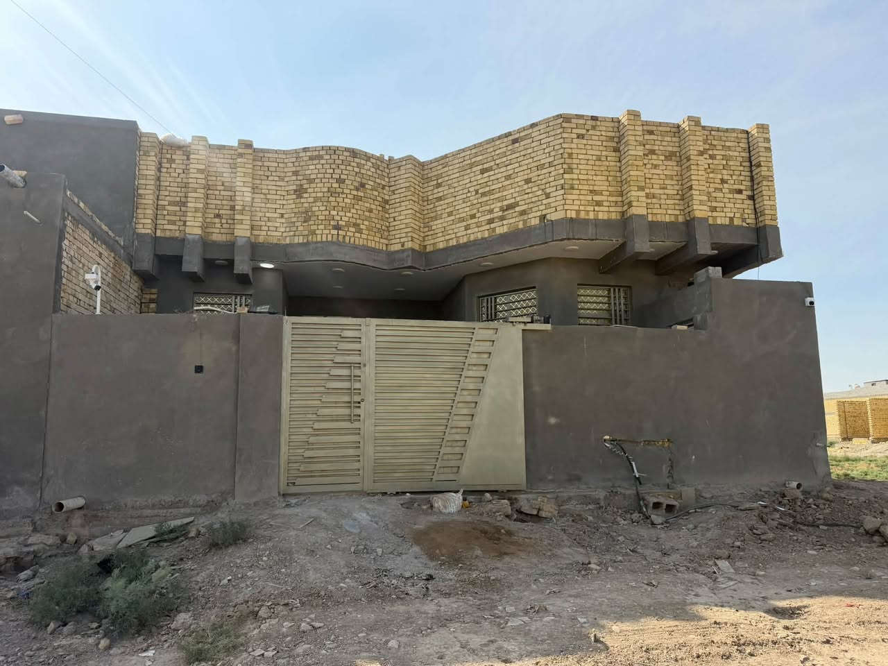 طابو • ٢٠٠م • بناء هندسي