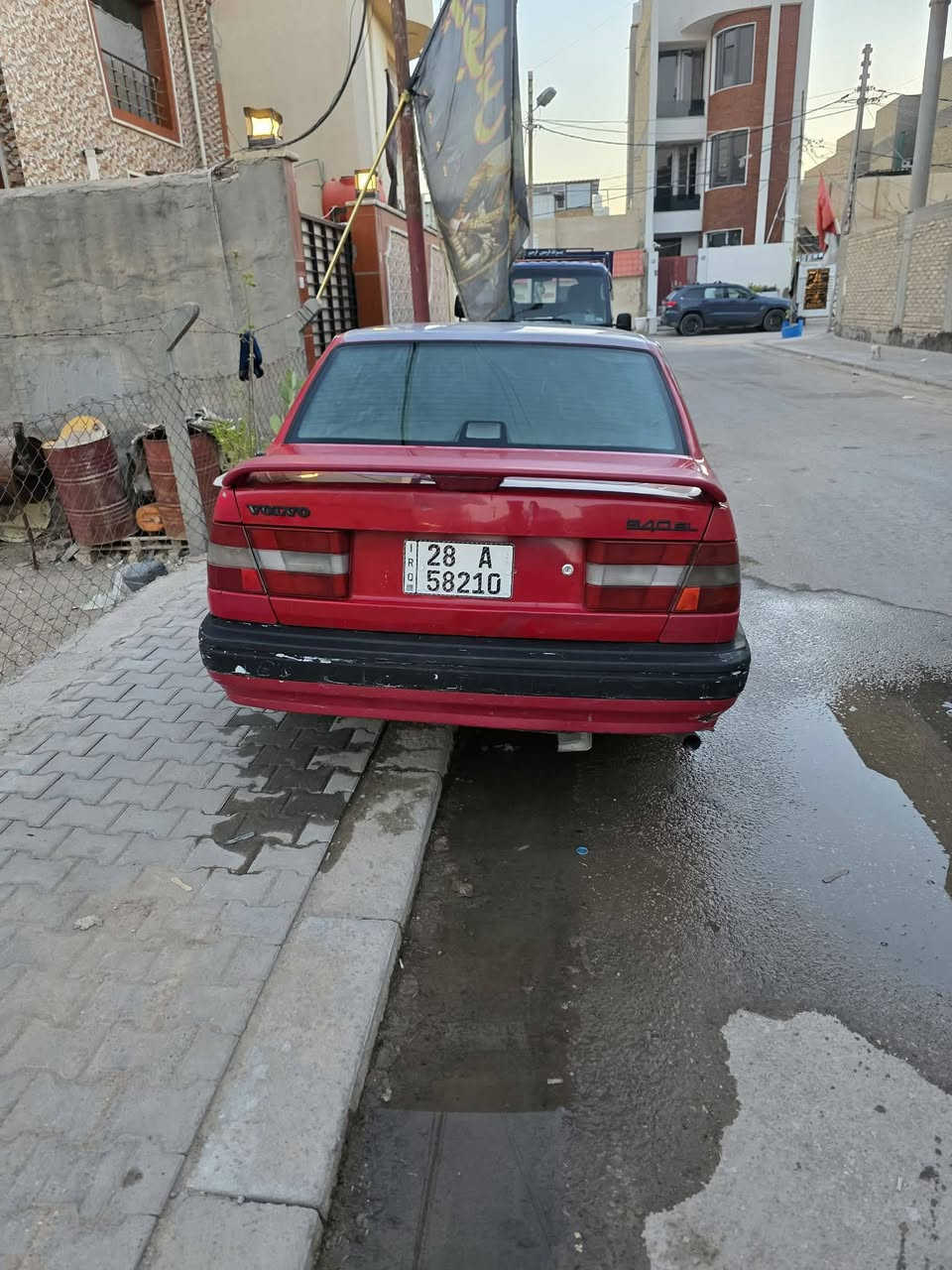 سلام عليكم  فالفو 940 
موديل ٩٢ سياره  بلادي بيه جراد قماره وجنطه كفاله من ضربه وصبغ بيه خياس دور جاملق خلفي سعر٦٥ وبيه مجال 
ستفسار. ***********
