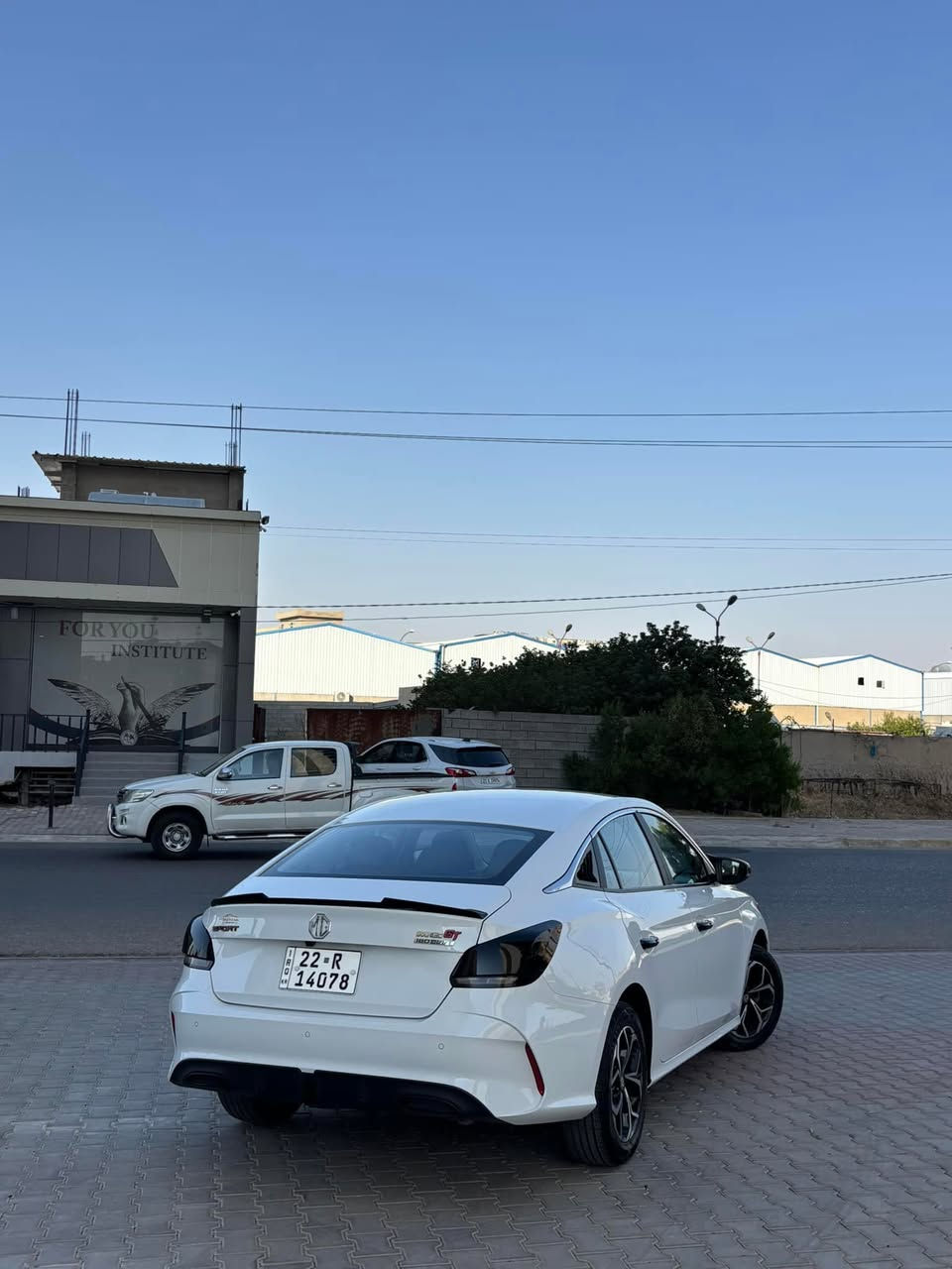سلام عليكم MG GT كير عادي 
2025 ماشيه 23 الف سياره حيل جديده ونظيفه بيها بس بارد بجاملغ خلفي جهه سكن. رقم *********** اسيا واستفسار بعد خابرني وتدلل
