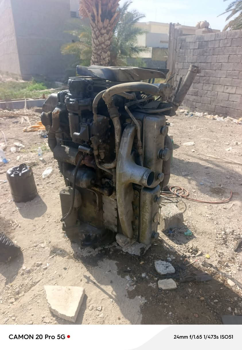 محرك سكانيا سايس ستندر بي رنك مكسور كامل هوا وتفرعاته مكان بغداد
***********

نص مكتوب في الصور:
- CAMON 20 Pro 5G
- 24mm f/1.65 1/473s ISO50
- 24mm f/1.65 1/473s ISO51
- CAMON 20 Pro 5G 24mm f/1.65 1/443s ISO51
