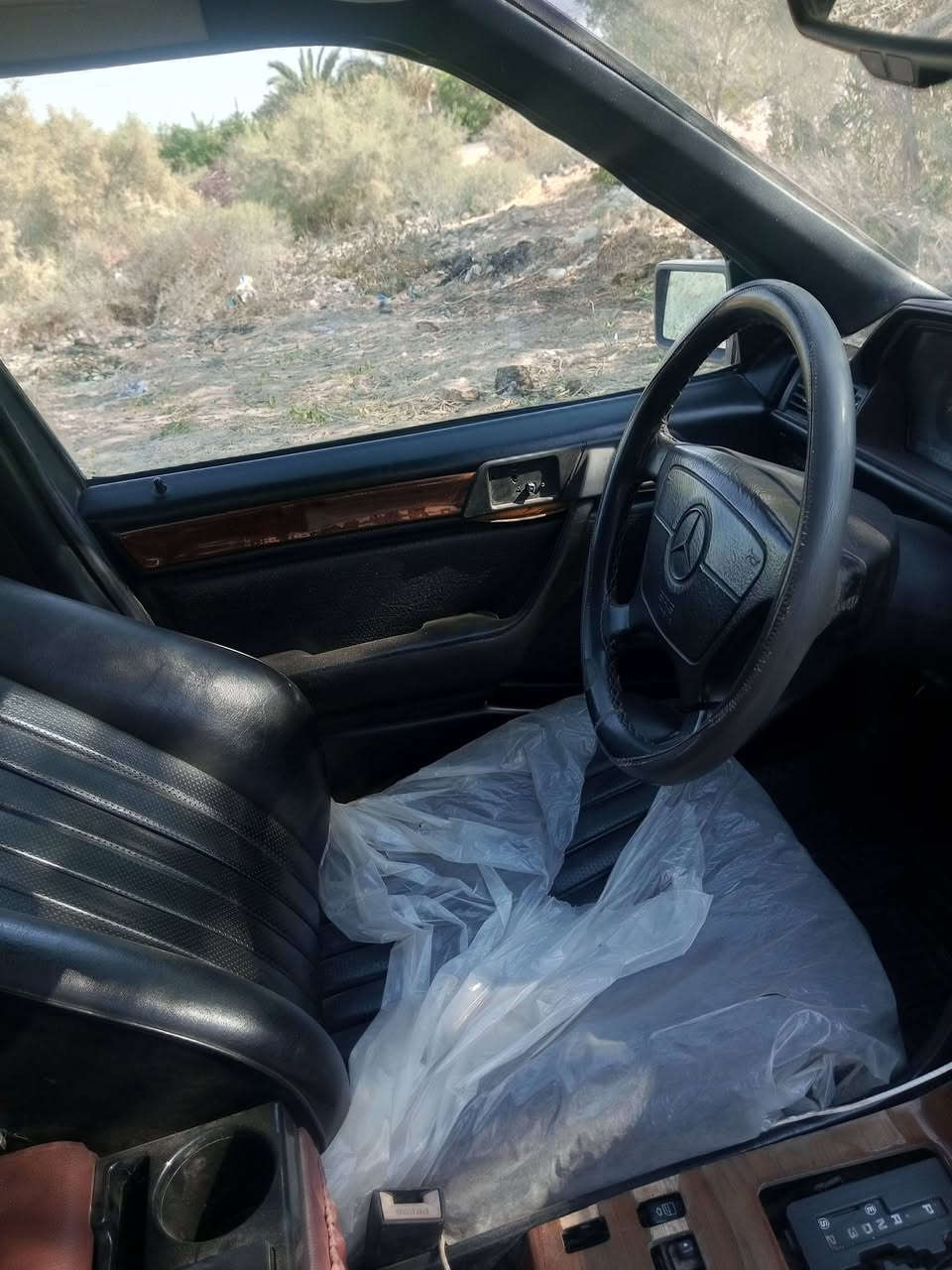 السلام عليكم مارسدس بيبي رقم بغداد سنويه مامنتهيه غرفه جلد كشن كهرابائي ايرباكات فتحه بل القمره كهربائيات كله شغاله حداديه اماميه خلفيه تخم تاير محور مكينه اوكير ففتي اتشكد الكاع تبريد مكفوله من العيب الشرعي والضربه القويه بيع اومرواس حسب القناعه حته لوبقل محتاج فلوس الله شاهد ***********
