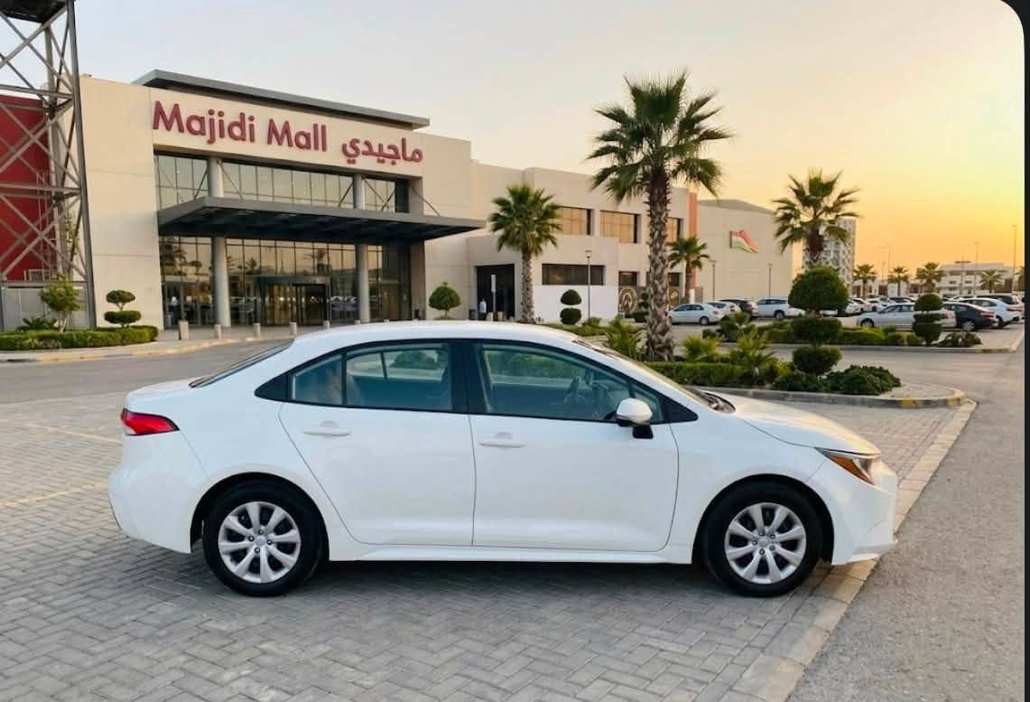 كورلا موديل 2024 LE ياباني اصلي وارد امريكي 
بنزين فقط ماشيه 12 ميل تعتبر زيرو لون ابيض صدفي لون مميز  ضرر بارد فقط  
بدون تبديل بدون صبغ فقط بارد بالبنيد بدون دواخل لغد شاصي كله بلادي على وضع الشركه يعني كلين تايتل فقط بارد بدون ايرباك جميع الايرباكات سليمه 
فقط هذا الضرر باقي السياره مگفوله من الصبغ والتبديل محرك گير كله بلادي ((ابيع على الفحص وين يعجبك افحص))
بدون رقم تترقم جميع المحافظات
للاستفسار اتصل ***********
