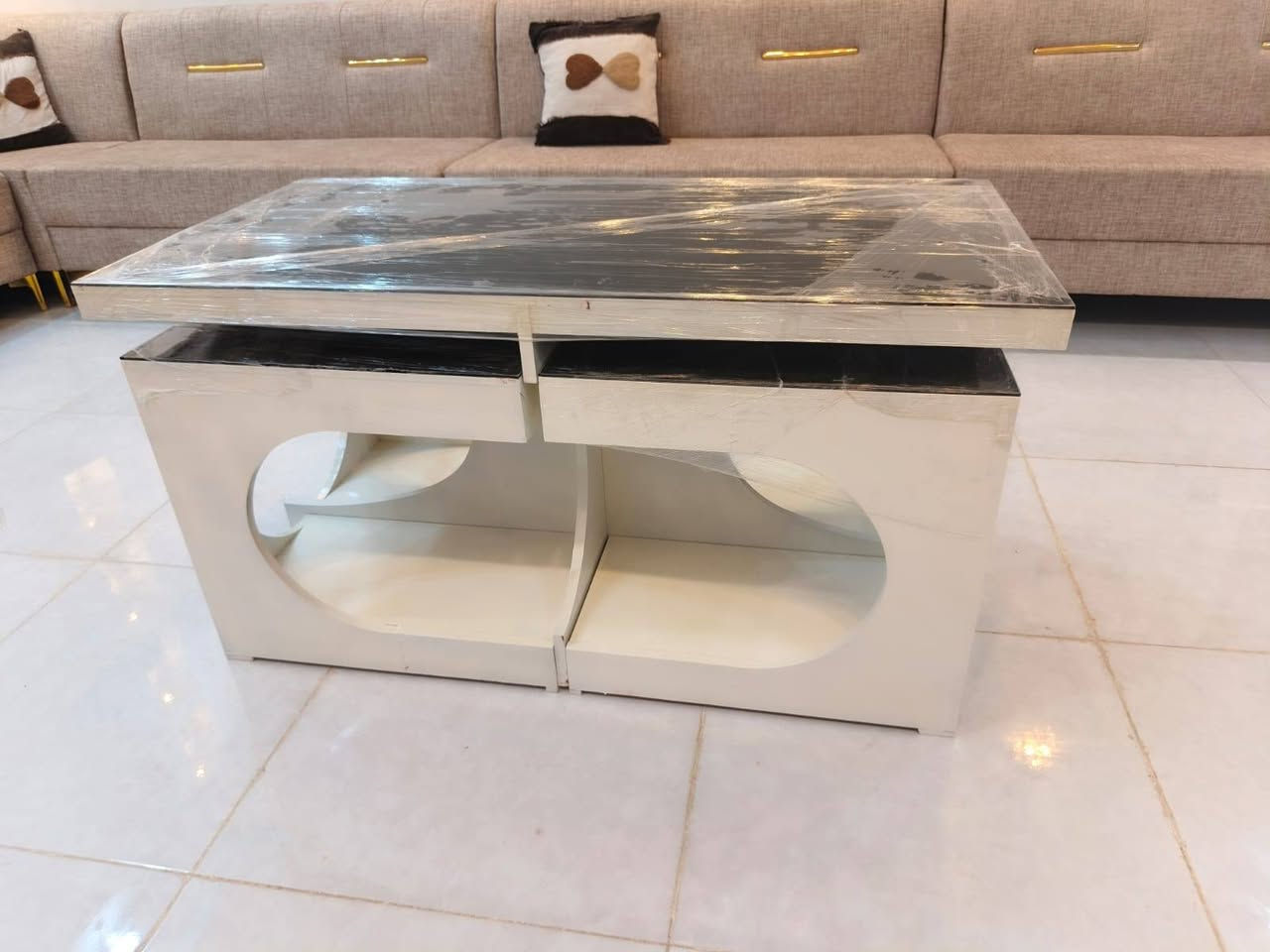 طبله خشب صاج جديده السعر 250 ألف وبيها مجال قليل *********** الناصريه الموحيه
