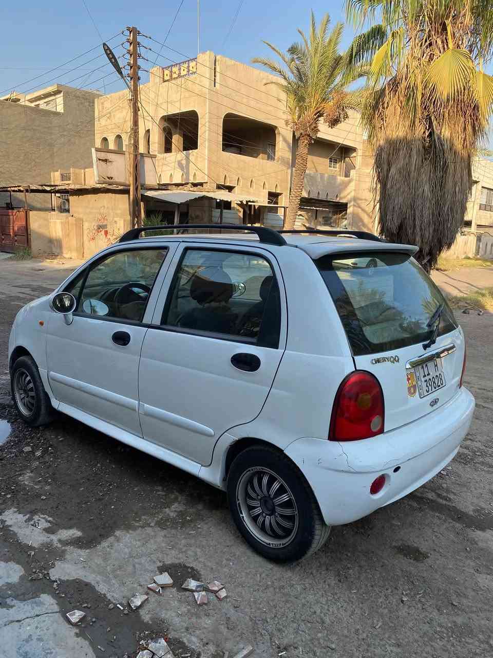 Chery QQ 2009 
بدون حادث بدون صبغ فقط تكحيل بالجاملغ الامامي 
صدر خلفي جديد دبلات جديد دوشمة جديدة 
ماشية 102 كيلو 
سياره جاهزه بدون نقص بدون ضربه 
تبريد ثلج🥶
مكاني بغداد حي الخضراء
السعر 30 وبيها مجال 
***********
