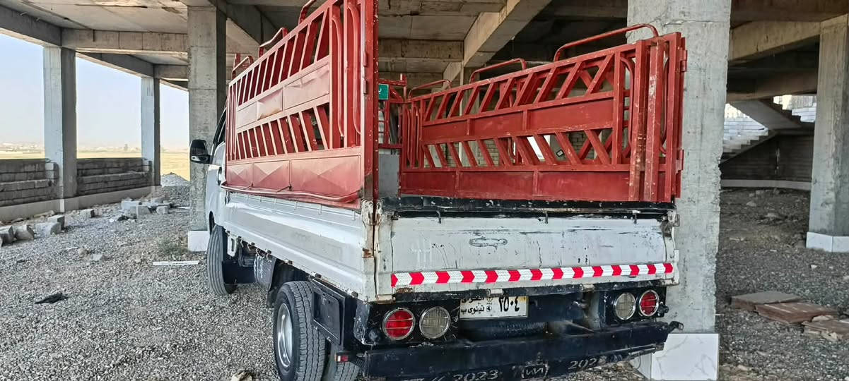 السلام عليكم
للبيع كيه فحل موديل 2007 
محرك معمر جديد كور جديد شرط 
السعر 75$ ورقه وبيها مجال
ملاحضه:الكيه بيها قاصرين ‭***********‬
