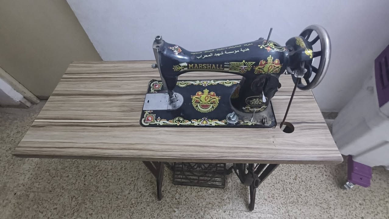 السلام عليكم مكينهه للبيع مابيه أي مشاكل اسم المكينه ام الفراشه فقط بيه مشكله واحده الي يعرف بل مكاين يجي ويشوفه بعينه مكينه نضيفه شغاله
هيه والرجل مالتها 
المكان زين القوس شارع الجوبه مجمع الشهيدة اسراء .
السعر 75 وبيه مجال حك الجيه . 
الرقم التواصل ***********.
السلام عليكم مكينهه للبيع مابيه أي مشاكل اسم المكينه ام الفراشه فقط بيه مشكله واحده الي يعرف بل مكاين يجي ويشوفه بعينه مكينه نضيفه شغاله
