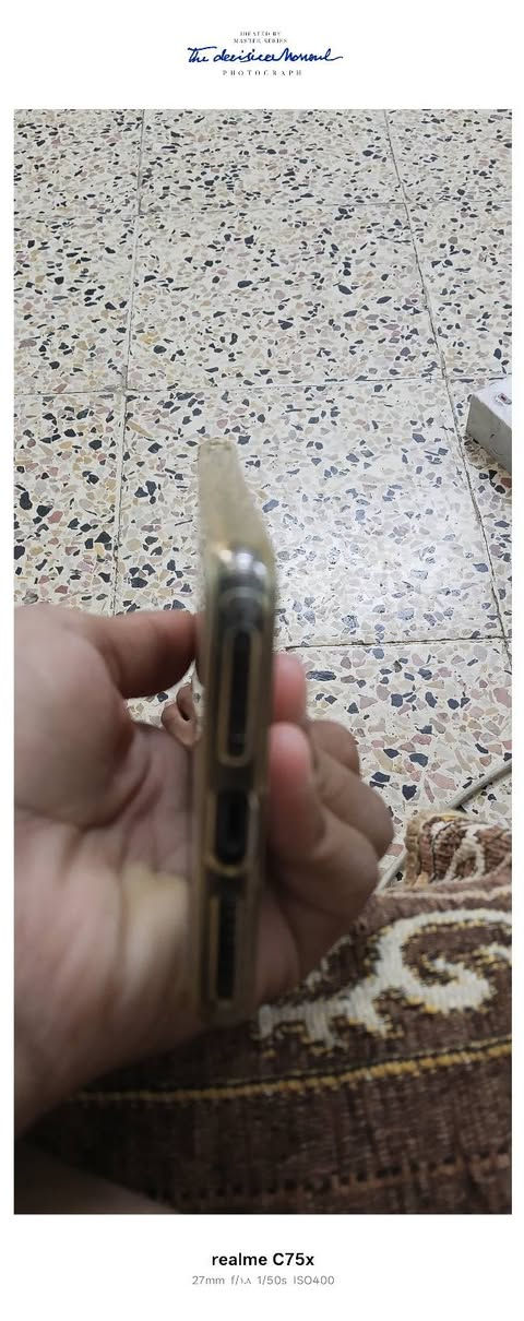 سلام عليكم ايفون للييع مقيد من المالك السعر 40 بي مجال رقم *********** العنوان موصل حي العامل
