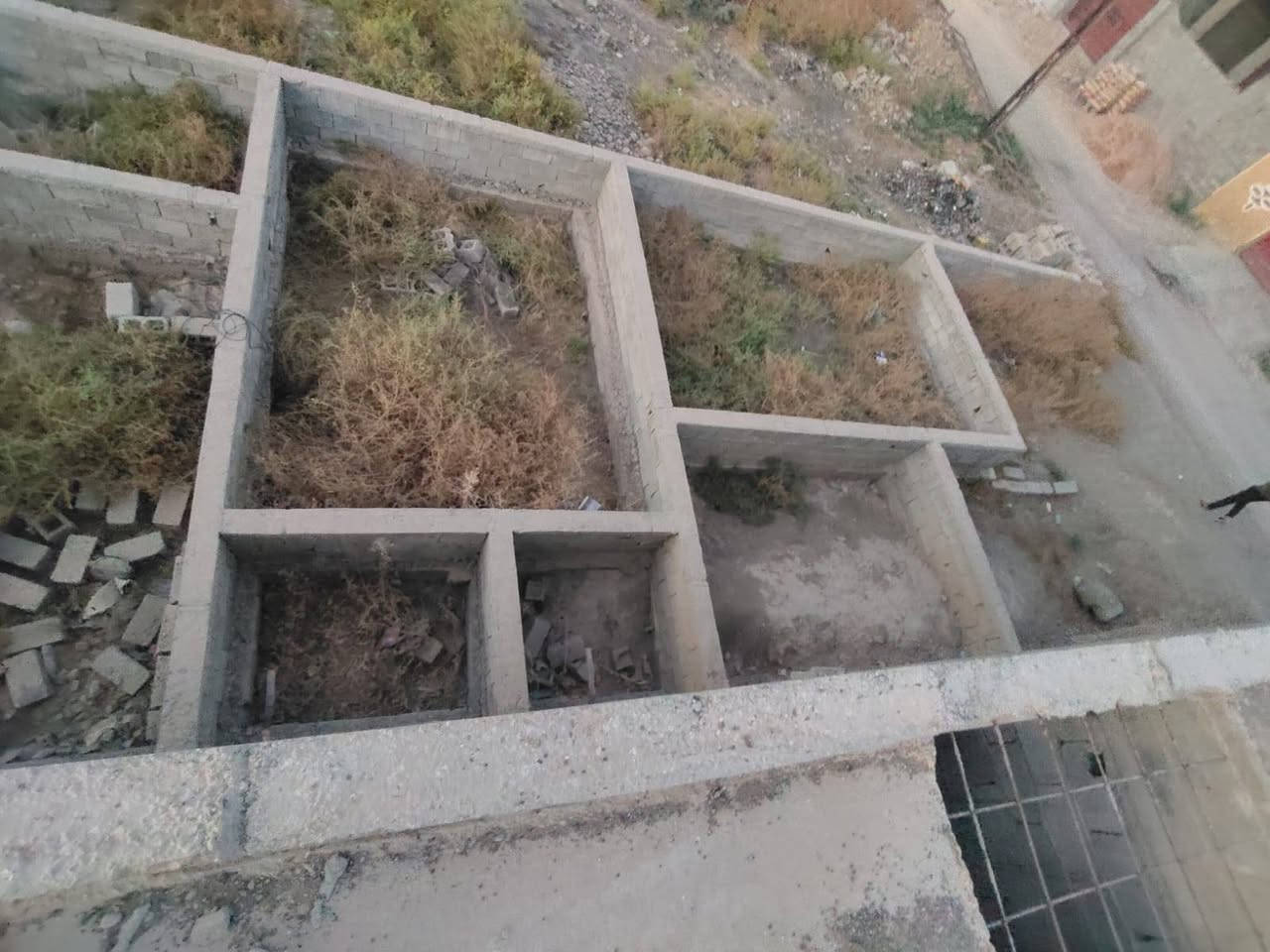 ارض في جديدة الشط حي الزهراء البعلگة مساحة 150م 
7.5*20 اخوان طابو صرف تحويل مباشر خدمات كاملة 
تبليط مجاري مي كهرباء
السعر المطلوب 30م وبيها مجال 
الجاد وشراي يعلق واني اراسلة خاص 
***********
