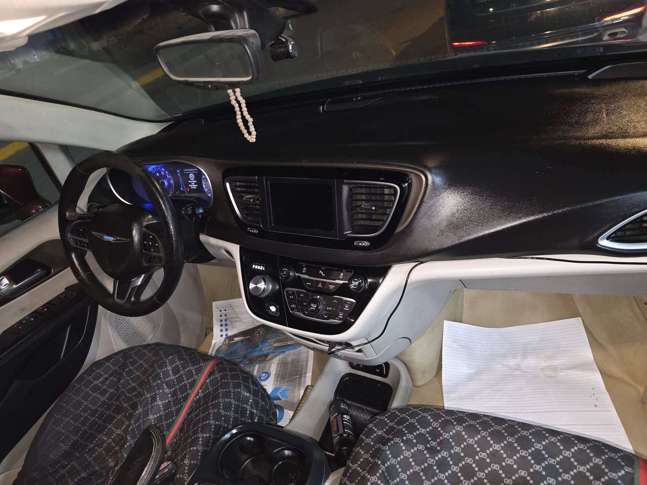 البيع موديل ٢٠١٩ وارد امريكي حادثه جاملغ اليمن بيهه ضربه بلباب اليمن مامصلحه نفس الي بل صوره 
مواصفات المعروفه اضافه عليهن كرسي الوصطي او شاشه 
رقمهه بغداد بسمي 
السعر المطلوب 170 $ 
مكان السياره ديوانيه 
رقم الهاتف ***********

