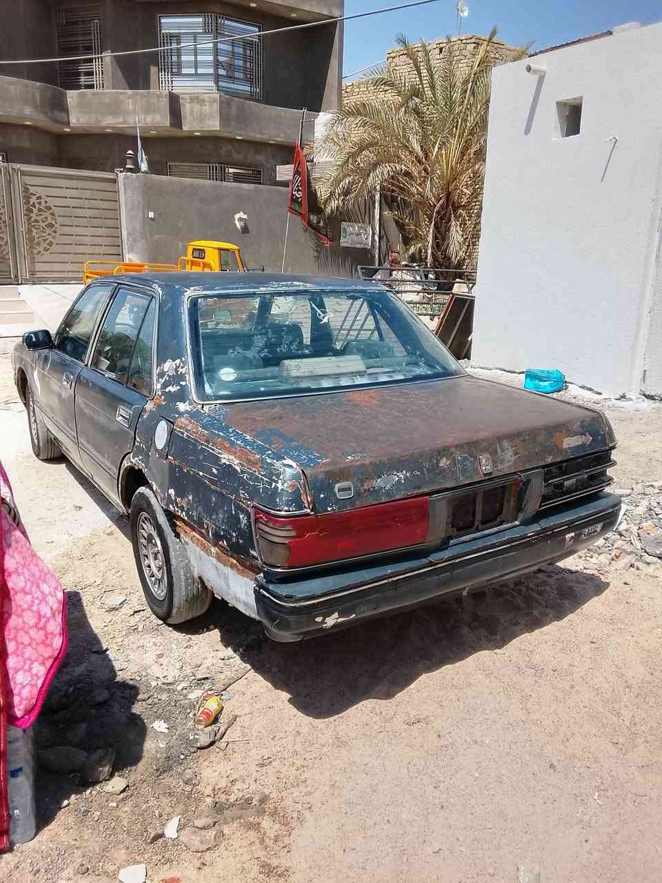 السلام عليكم ورحمة الله وبركاتة 
سيارة سيدان  مكينه ونجي نظيفة حجم 6 سلندر
باتري جديد 
مكاني ناصريه حي الشموخ فرع مزرعه ابو هبه ***********
السعر 10وبيه مجال
بدون رقم السيارة
