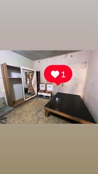 للبيع غرفه تركيه ٥ قطع والجربايه عراقي 150 الف مستخدمه نص عمر / حي الع...