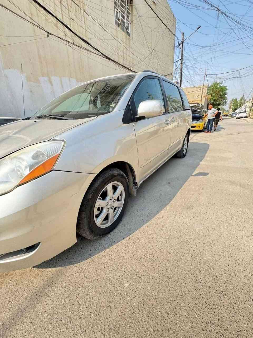 السلام عليكم
تيوتا سينا 2008

مكينه كير صدر شرط

تبريد 3قطع

مكينه 3500   v6
رقم بغداد بأسمي
ما مشتغله خط السياره دوشمه دواخل ارضيات كله جديد مكاني بغداد
الشراي يتصل على الرقم***********
السعر 105وبيها مجال
