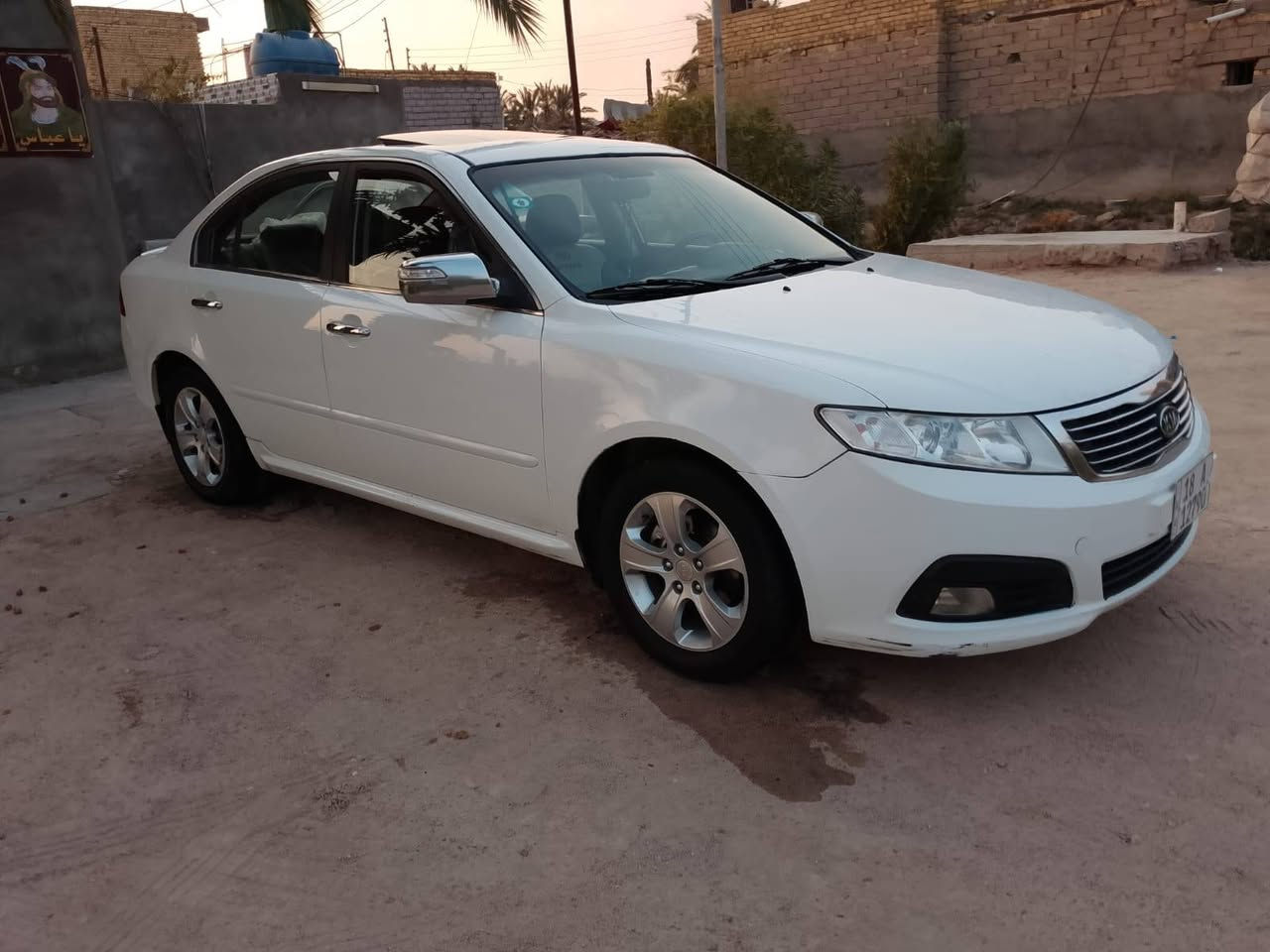 سلام وعليكم البيع وبتيم موديل 2009  سياره مكفول كفال عامه من كلشي السير جديد معنه كالمه وجاهز علئ خير حبيه  رقم بابل بسمي رقم نكليزي  السياره جاهز من كلشي بيع مسجل ***********
