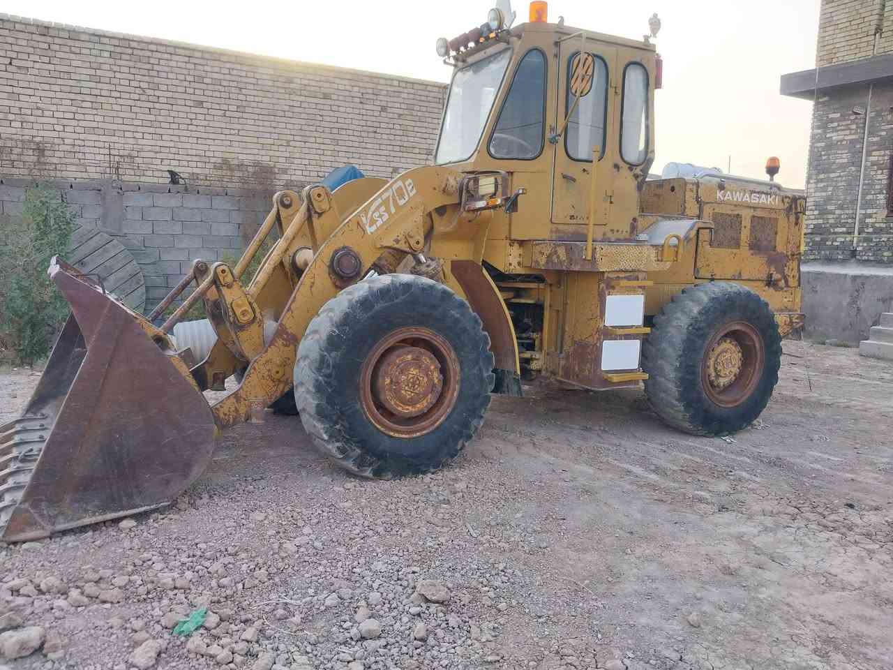 شفل اللبيع كاوسكي موديل ٨٥ رقم بغداد *********** ***********
