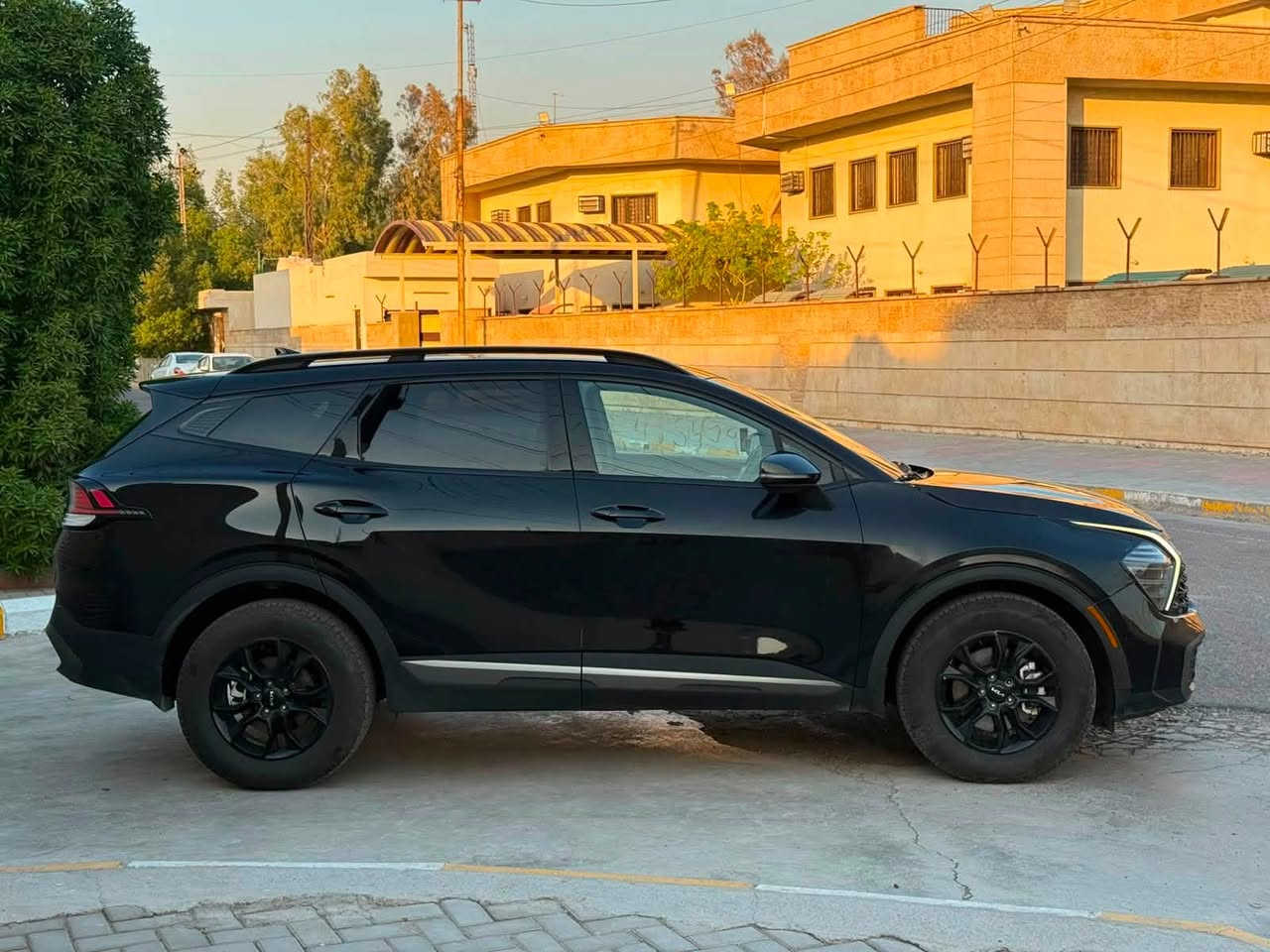 لبيع فقط
سبورتج 2024 وارد امريكي فول 1/1 اكس برو ليبل واحد حادثه صبغ ربع البنيد وربع الجاملغ بدون تبديل مكينه 2500 دخول جديد السعر 170 بدون رقم 
اذا تريده مرقمه ضيف تكاليف الرقم وتستلم سنويه باسمك 
بغداد الزعفرانيه ***********
اخوان ليريد حادثه يراسنلي وتساب
