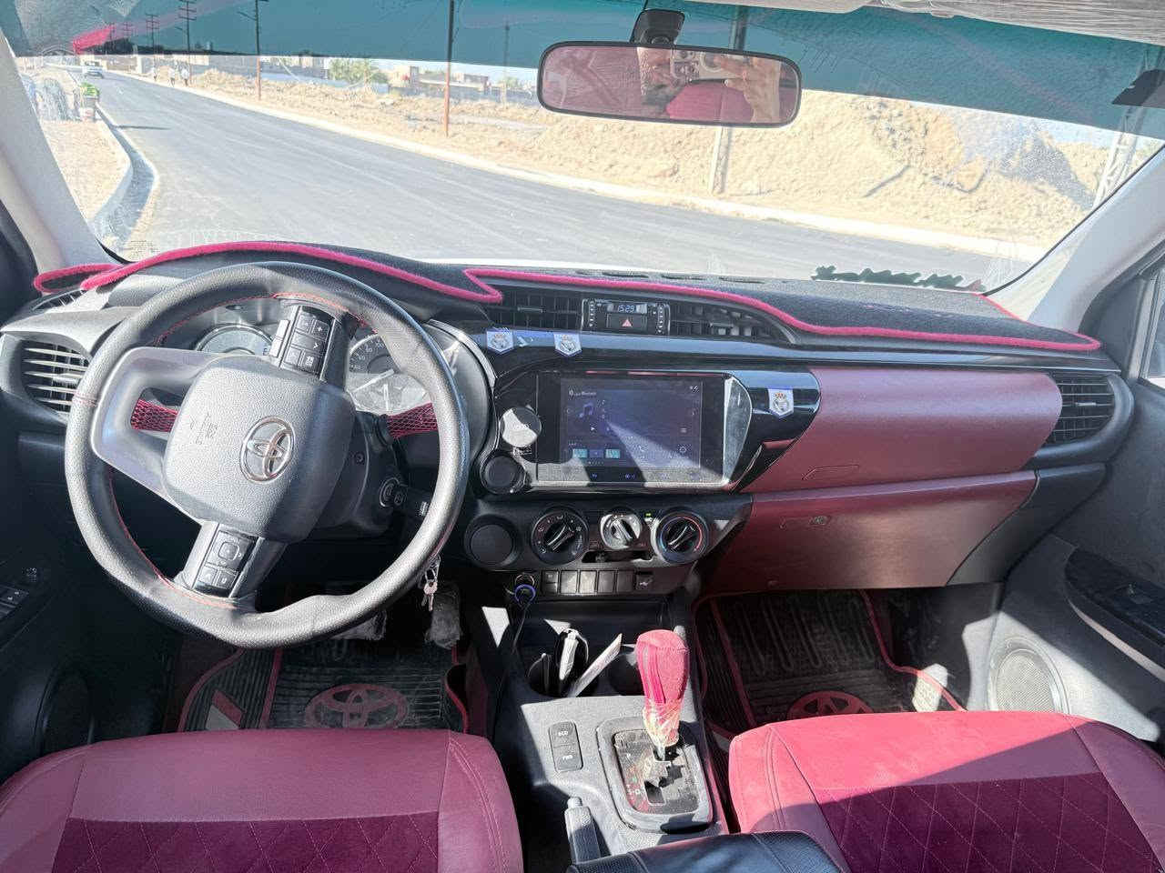 هالوكس ٢٠٢٤ سياره اوتماتيك جديده زيرو ماشيه ٣٠ الاف سياره كفاله عامه السعر ١٦٨ وعلى وضع الشركه نص فول سياره بسمي رقم بصره تحويل مكان السياره القرنه بني منصور التصال
***********
