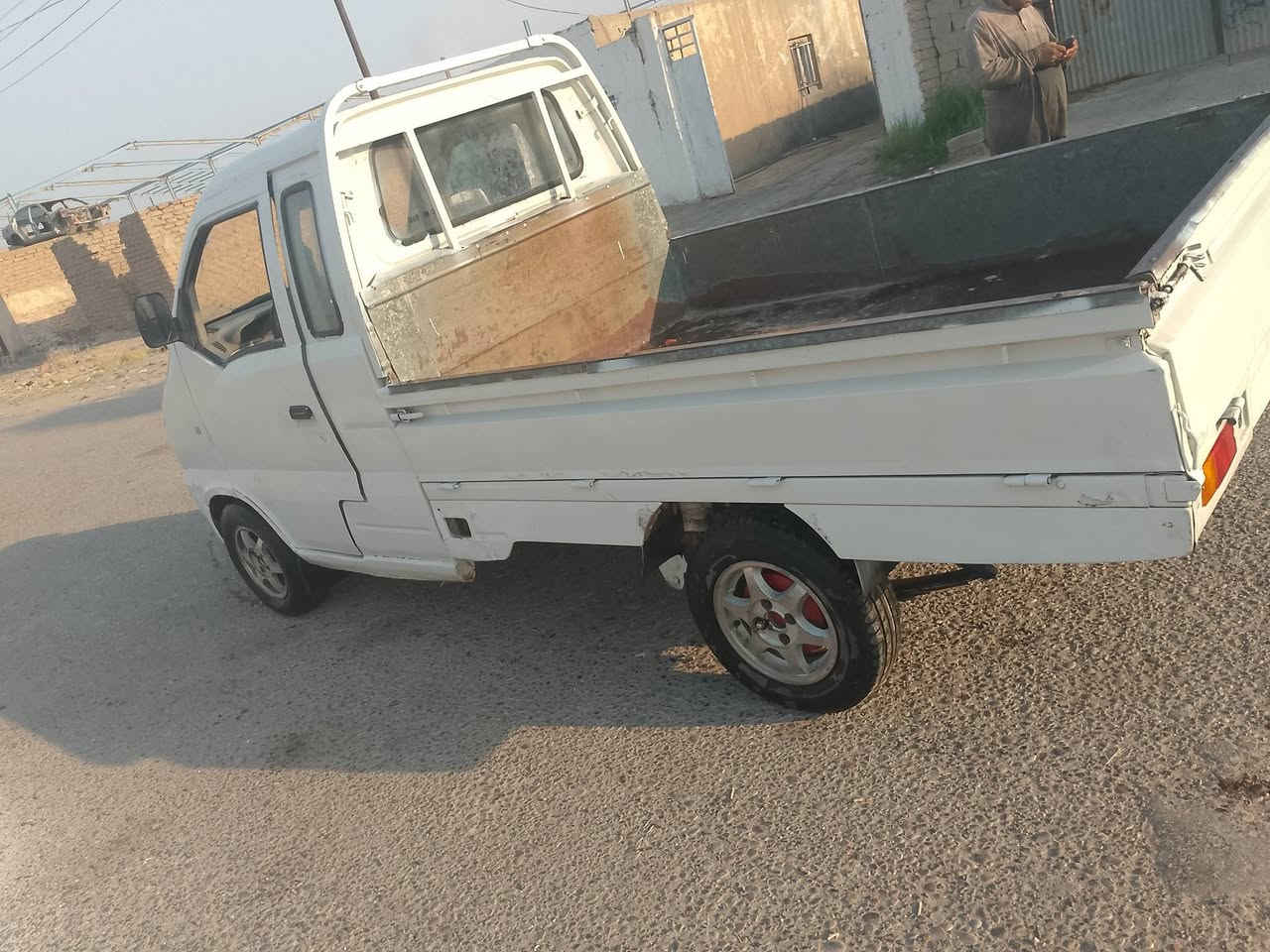 السلام عليكم سياره هانفي للبيع شاص معمر سياره بس اوراق بيها خيط بخار بالماكينه مالتها العنوان صلاح الدين الاسحاقي 15 وبيها مجال شراي ينتصل مستعجل على بيعتها 2007 @***********
