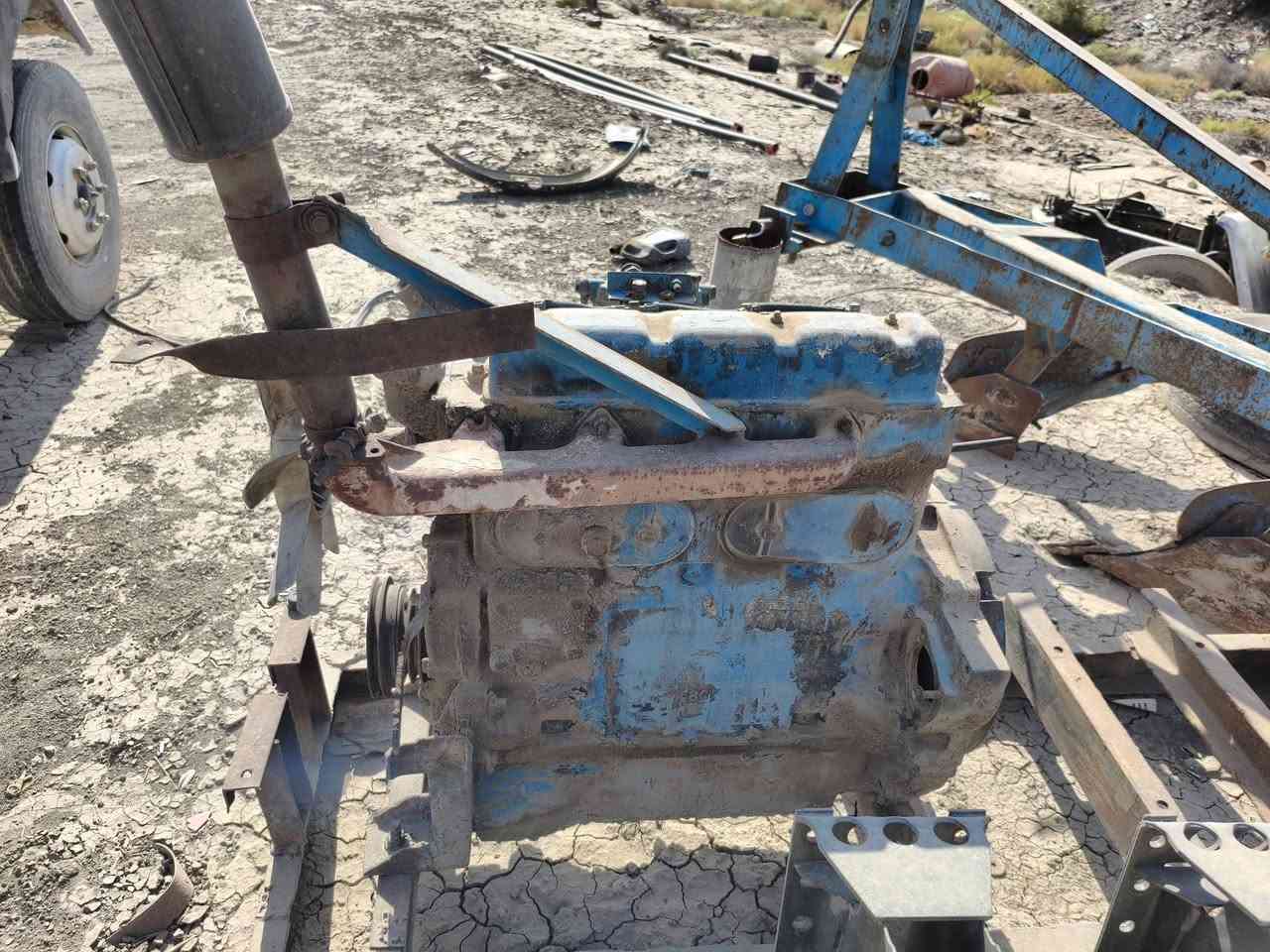 للبيع مكينه عنتر 80للبيع نضيفه لا تبخير ولا تنقيص بم مجفت جديد ب220الف سويته  فقط عوزه ولفات للكور سعر 650وبيه مجال ***********
