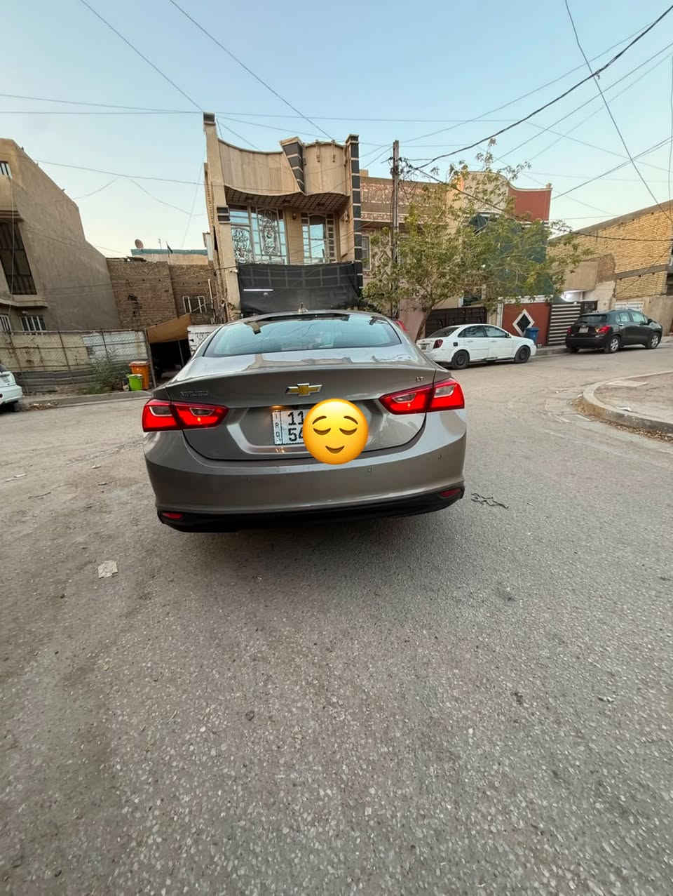 السيارة مديل 2024 ماشية 110ك شهداء باقيلة 18 شهر  فول عدا الكشنات مخمل مو جلد بس تدفئة*********** مكاني بغداد

