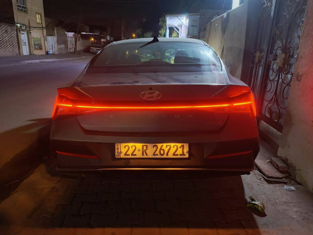 إلنترا هايبرد • ٢٠٢٥ • ١٢ ألف