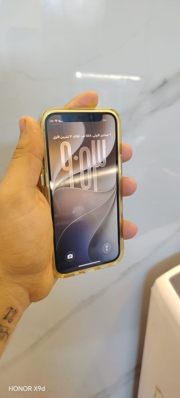 آيفون ١٢ • ٦٤ • بطارية ٧٨٪