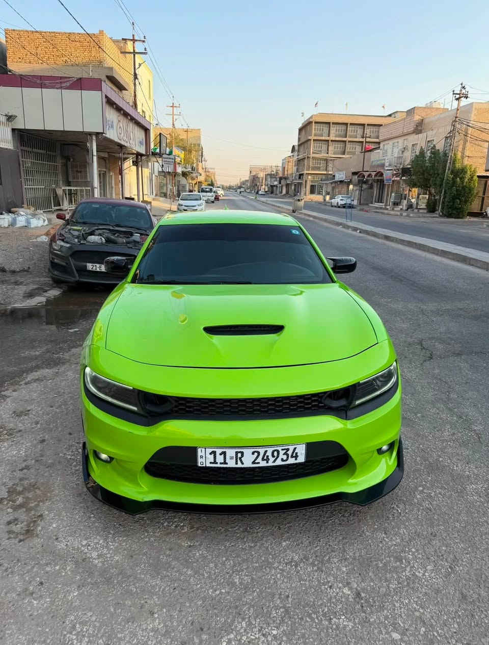 دوج جارجر موديل 2023 اصل
لون تفاحي مميز  
تو ويل رقم بغداد باسمي 
مكينه 6 سلندر 3600
السياره كلش نضيفة وماشيه 42 الف
واي نقص مابيها 
حادث السيارة جاملغ وبنيد 
السيارة اجت من امريكا دبل كود بالصبغ 
 مكان السيارة النجف 
السعر 205 وبيها مجال 
للاستفسار اتصل على الرقم او تراسلني وتساب 
***********

