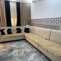 طقم كوشات • خشب عراقي • نضيف