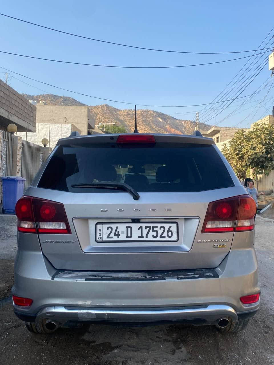٦ بستنه • شاشة • ٣ مقعده