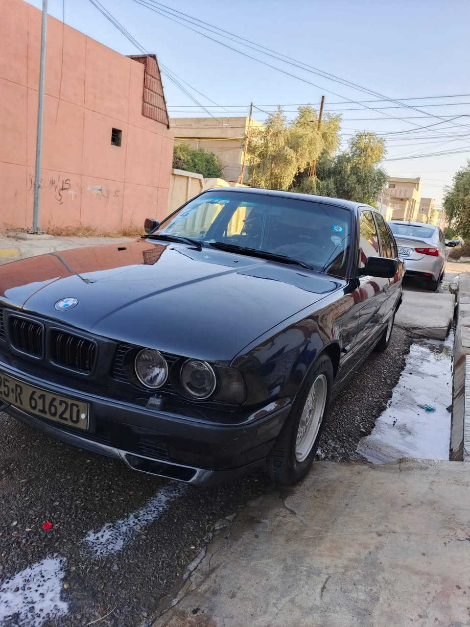بي ام ٥٢٥ • ١٩٩١ • اوتوماتيك