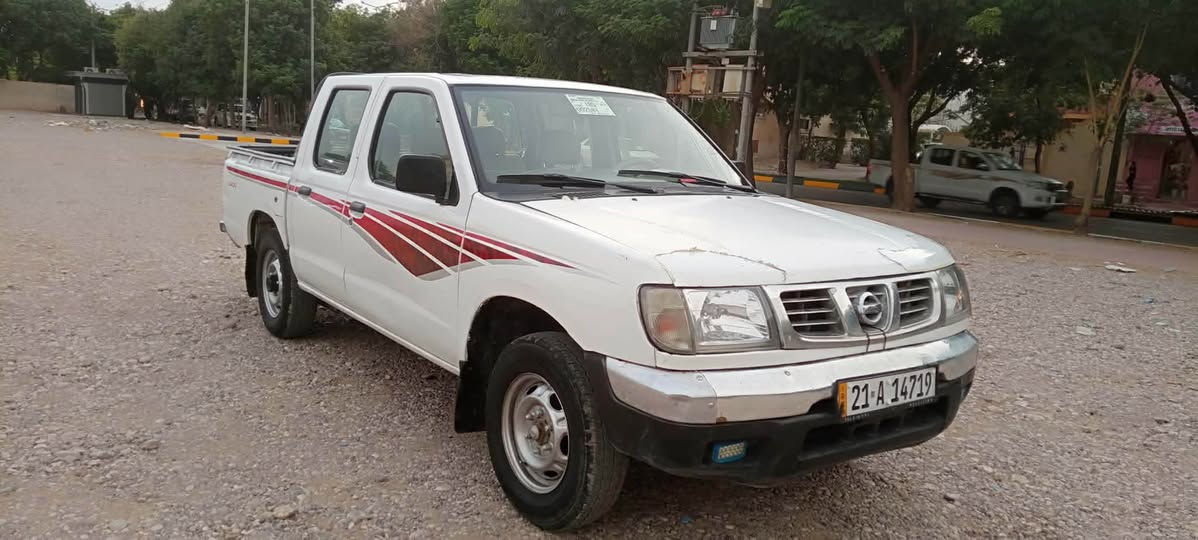 نیسان 2002 
تەبریت و پاوەر 
دووپارچە و پەڵەیەک بۆیاخی هەیە 
سەنەوی تازە بەسەر چوە 
سیستەمی غازی بۆ دانراوە 
گێرو مکینە و تەبریت بەشەرت 
سعری 75گەڵا 
***********
لە کلارە كالار, السليمانية
