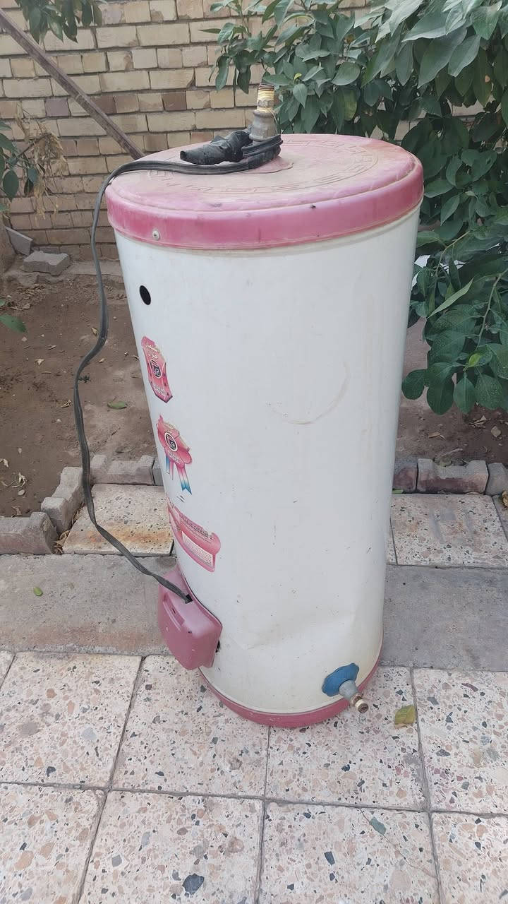 سخان • ١٢٠لتر • موسم واحد