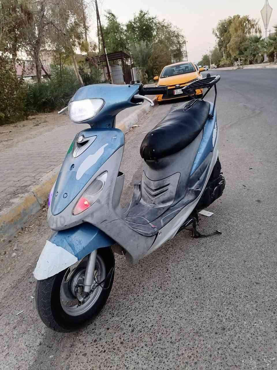سلام عليكم ماكس منقولي البيع نضيف كهربايات كله شقال كامل اشاير ليت بك ليت كامل كفراته بلادي سوادات بلادي موديل 2007 تايرات جديده وياله بلادي بوشه 49بلادي محرك مفتوح السعر 450وبي مجال الشراي يخابر***********
