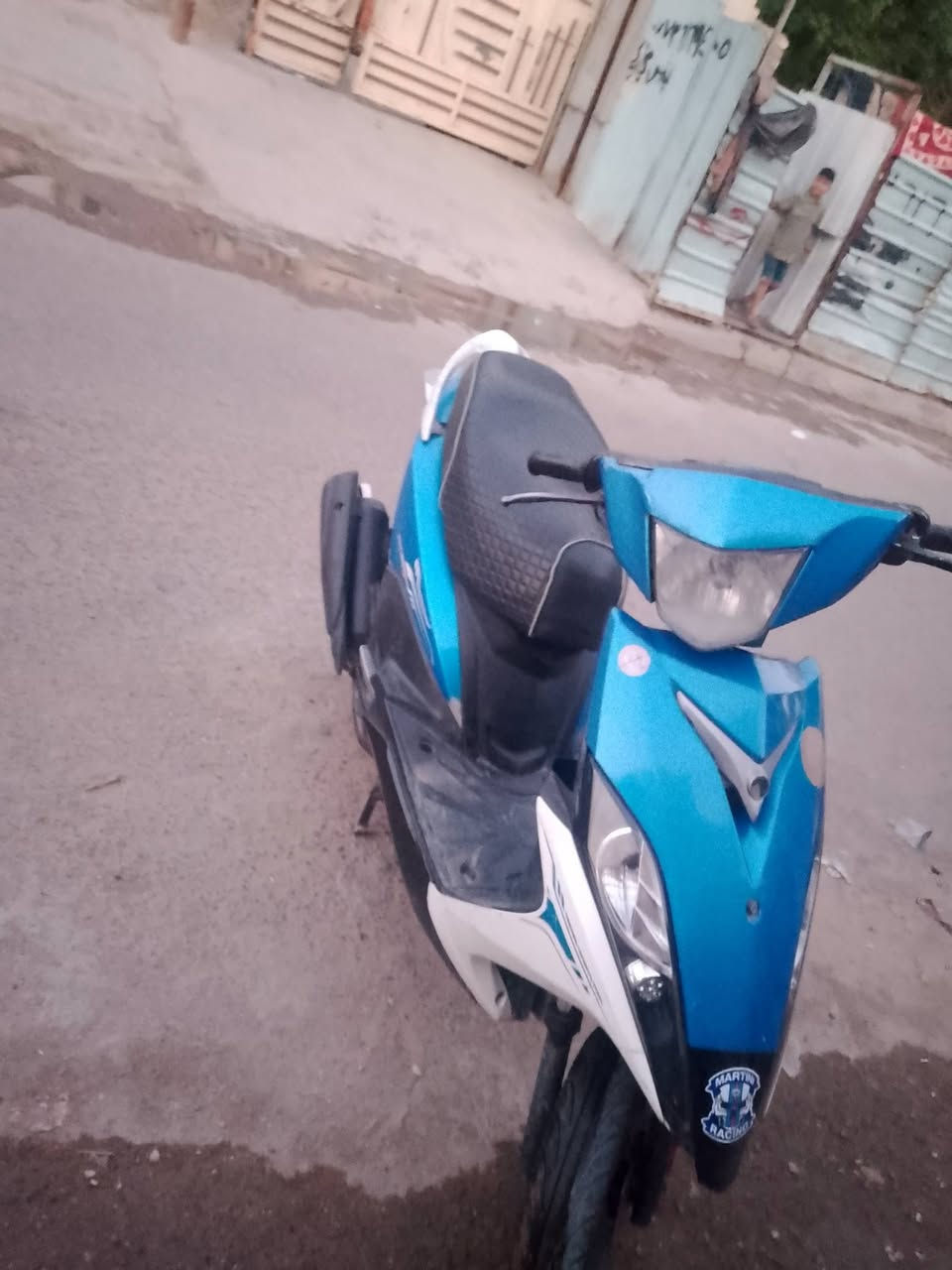 ماكس مضلع حديث ختم واحد نضافه شوق عينك ما بيه اي نقص ربع ما تصرف عليه للبيع مكينه لا تبخير ولا نتقيص
كهربائيات كله شغال كلوبات زنون نكره سلف دراجه جاهزه معنه الكلمه دشبول اكتروني ٧ الاوان كله شغال ما بيه نقص ابد سعر ٦٠٠ محتاج وريد ابيعه مكان بغداد عبيدي  رقم ***********
