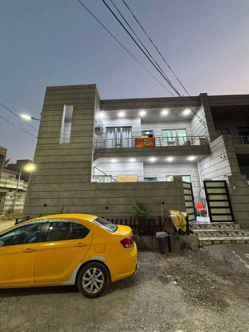 ✅دار  للبيـــــــع// ركـن طابقين حديث بناء 2026 في  داره كوناره بسعر مناسب  ✅ 
 
🏗️📍المــــــــوقع// داره كوناره _ فرع داخل المخبز   _ او خلف محل ابو الانشائيات

✏️المســـــاحة/ 100م مربع / طابـــــــو زراعـي

🚩 الدار  ؛؛  طابق الاول ( غرفة نوم _ صحيات خارجي _ استقبال مطبخ _ هول داخلي _ طرمه 

الطابق الثاني // غرفة نوم - مطبخ حار  معزول -هول - 

🏳️ موقع رائع   _  بناء جديد

السعر // 68 مليون وبي مجال 

🏫📚نستقبل جميع عروض البيع و ترويجها بإعلانات 

للمزيد من التفاصيل الاتصال او المراسلة خاص  ***********
 📍موقع المكتب  📌 خانقين - المزرعه
خلف جامع الهدايه
