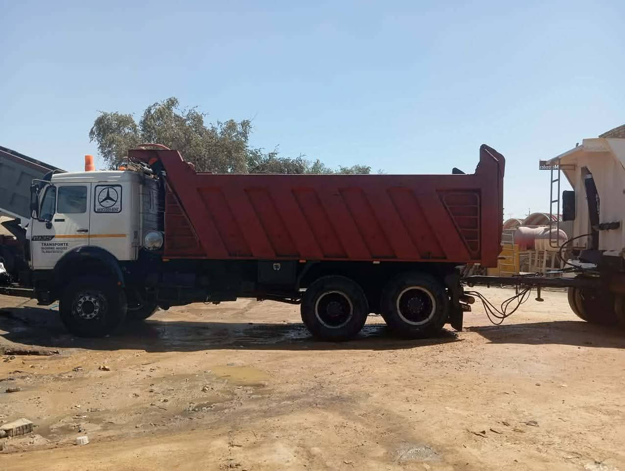 السلام عليكم
للبيع قاطره ومقطوره موديل88 مربوطه اتلث لوحات رقم نجف انكليزي مداور شوكت ميعجبك مكينه 48لاتنقيص ولابخار كير برميل190 مجموعه جي اف رباط عدل السياره خير من الله بدي تسكام جديد للاستفسار اكثر***********
