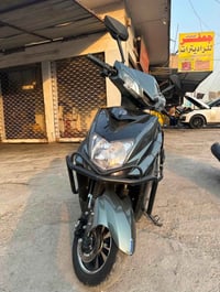 دراجه شحن كهربائيه للبيع  نوع PHUJI  سرعتها 100 دراجه خير من الله كامل...