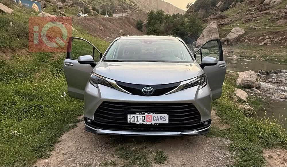 سينا هايبرد 2024 LE للبيع فقط
صور الحادث واضحه 
السعر 290
***********

نص مكتوب في الصور:
- IQ
- IQ BIDCARS