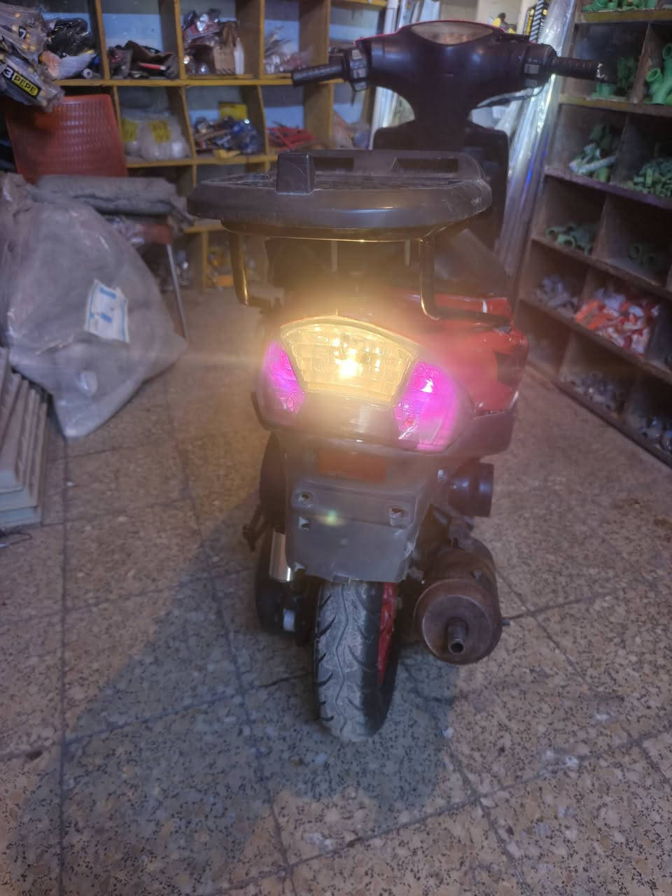 عدله للبيع شغاله سلف وهندر وكهربائيات
مكينه ناعمه كامله بيهه صوت بالاكسل ابيع كوم حديد 300 بدون عمله شراي اتصل وتعال اخذهه لتكلي شبيهه
***********
***********
