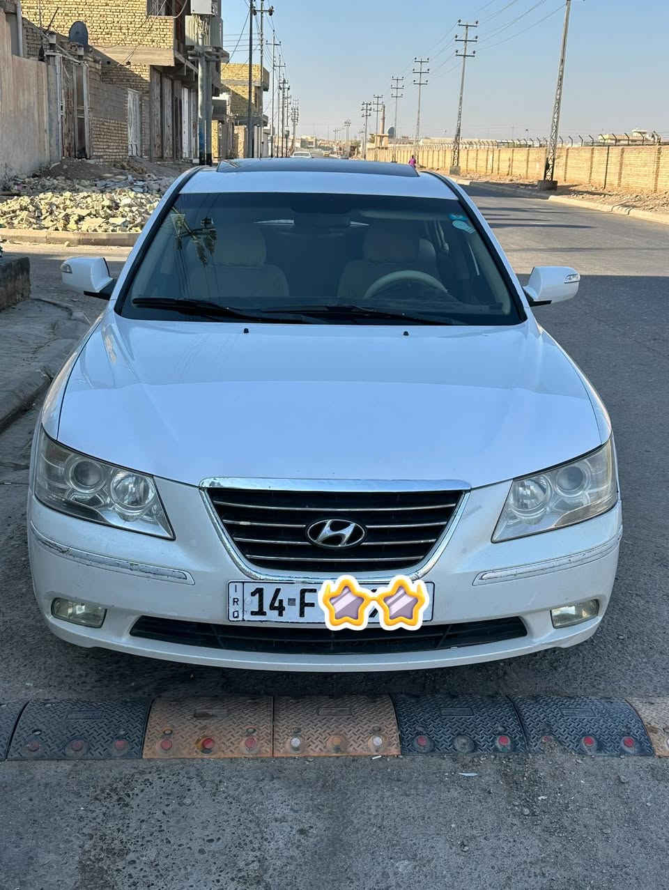 سوناته موديل 11خليجي فول مواصفات داخل صاج مكينه 2400سياره نضيفه بيهه رش صبغ بل بابين جهة اليمين وبيهه جاملغ جهة اليسار السياره جاهزه من كلشي تبريد ثلج حداديه كله جديد رقم وسنويه جديد شرط التحويل مكاني ميسان نهاوند ***********
